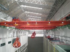 QN型抓斗、吊钩两用桥式起重机